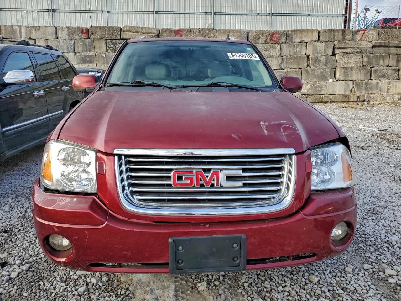 GMC Envoy Slt Image 3