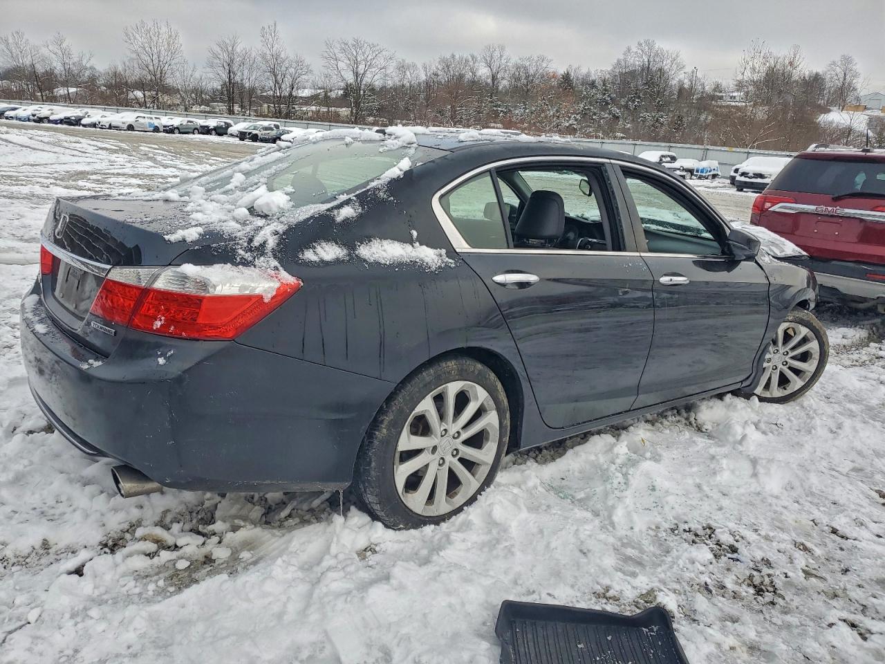 Honda Accord Touring Image 7