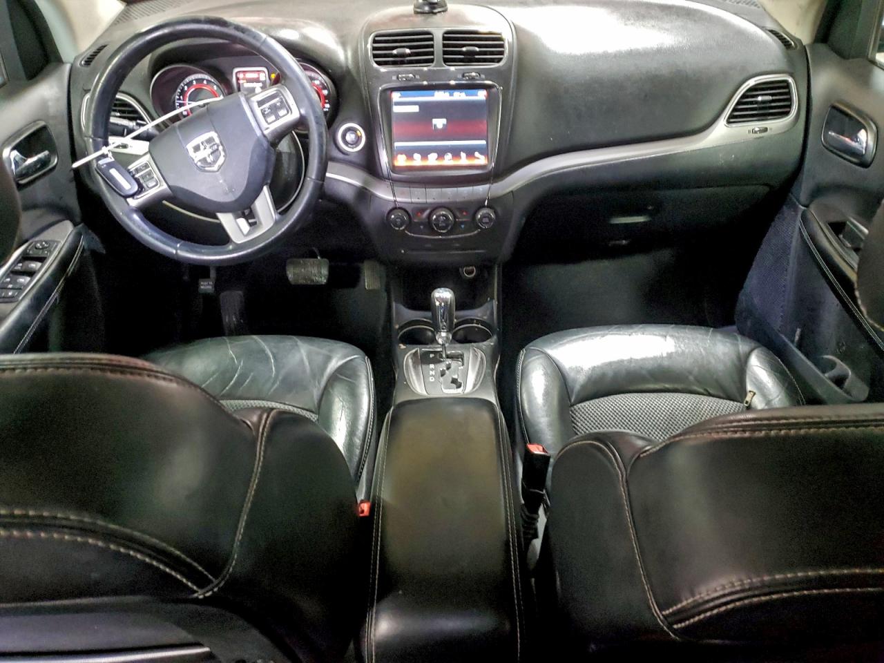 Dodge Journey Crossroad Image 5