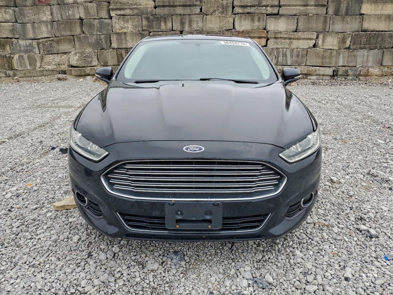 Ford Fusion Titanium Image 4