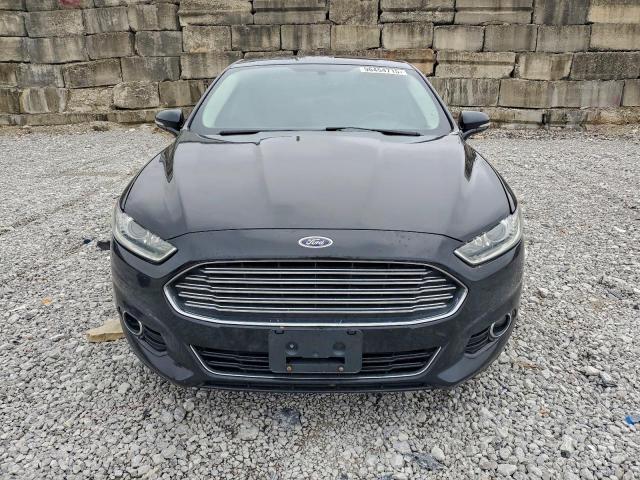 Ford Fusion Titanium Image 4