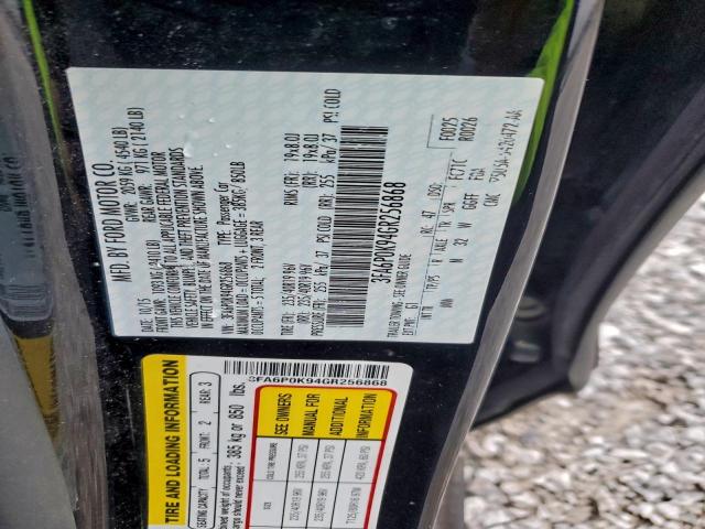 Ford Fusion Titanium Image 12