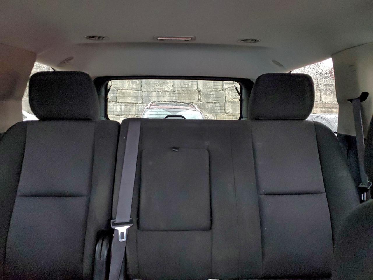 Chevrolet Tahoe K1500 Ls Image 5