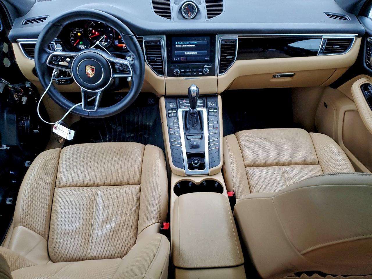 Porsche Macan Image 12