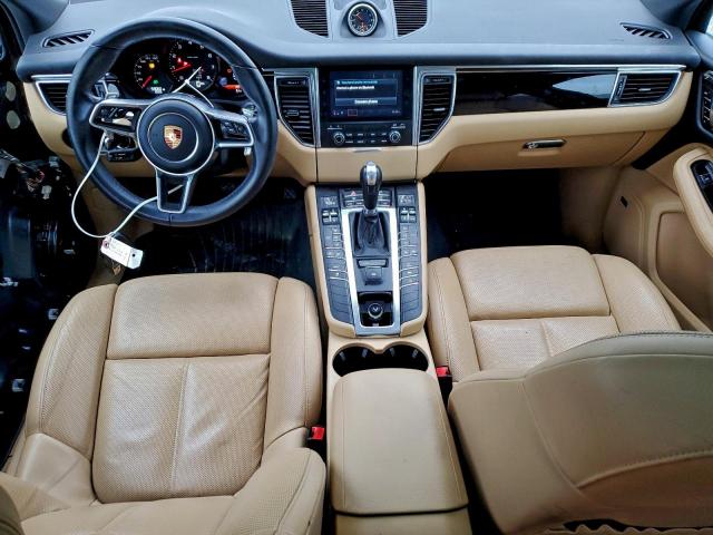 Porsche Macan Image 12