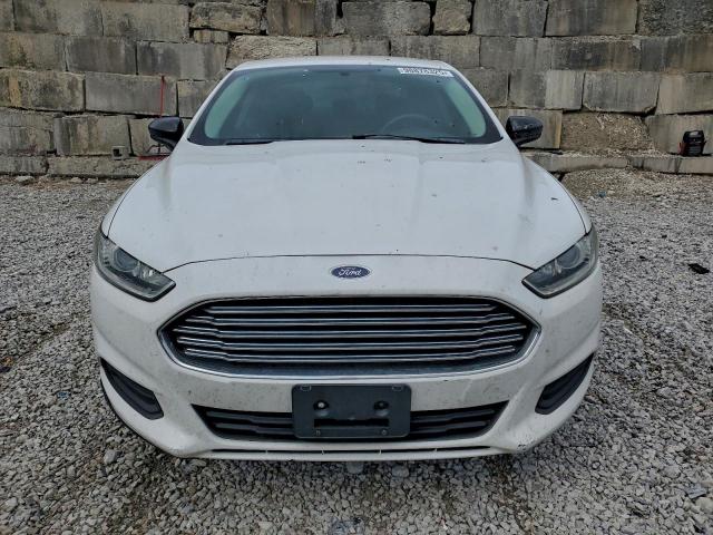 Ford Fusion S Image 2