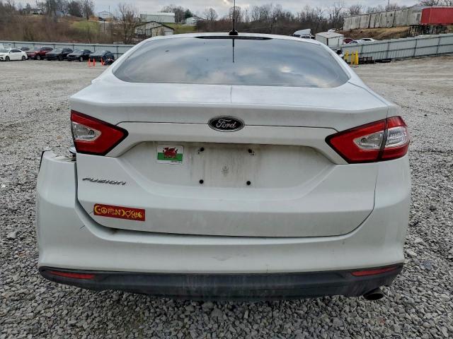Ford Fusion S Image 4