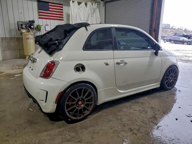 FIAT 500 Abarth Image 2