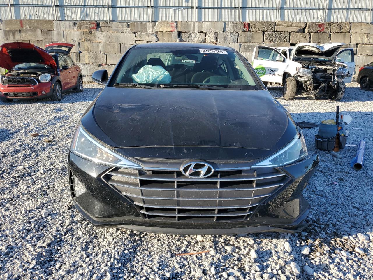 Hyundai ELANTRA Sel Image 8