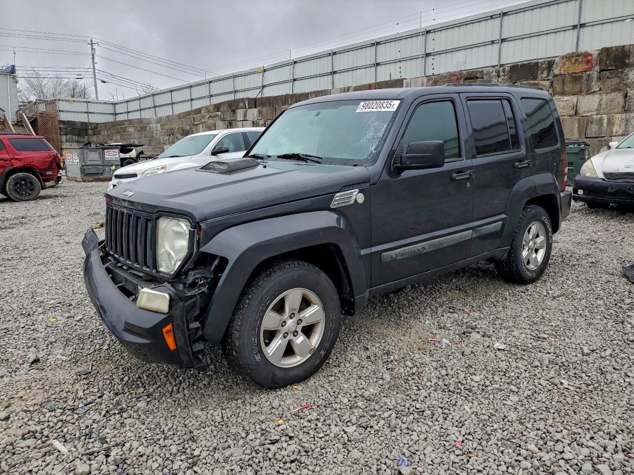 Jeep Liberty Sport Image 1