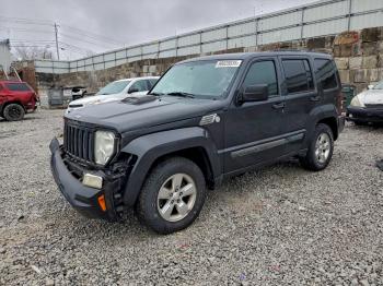  Salvage Jeep Liberty