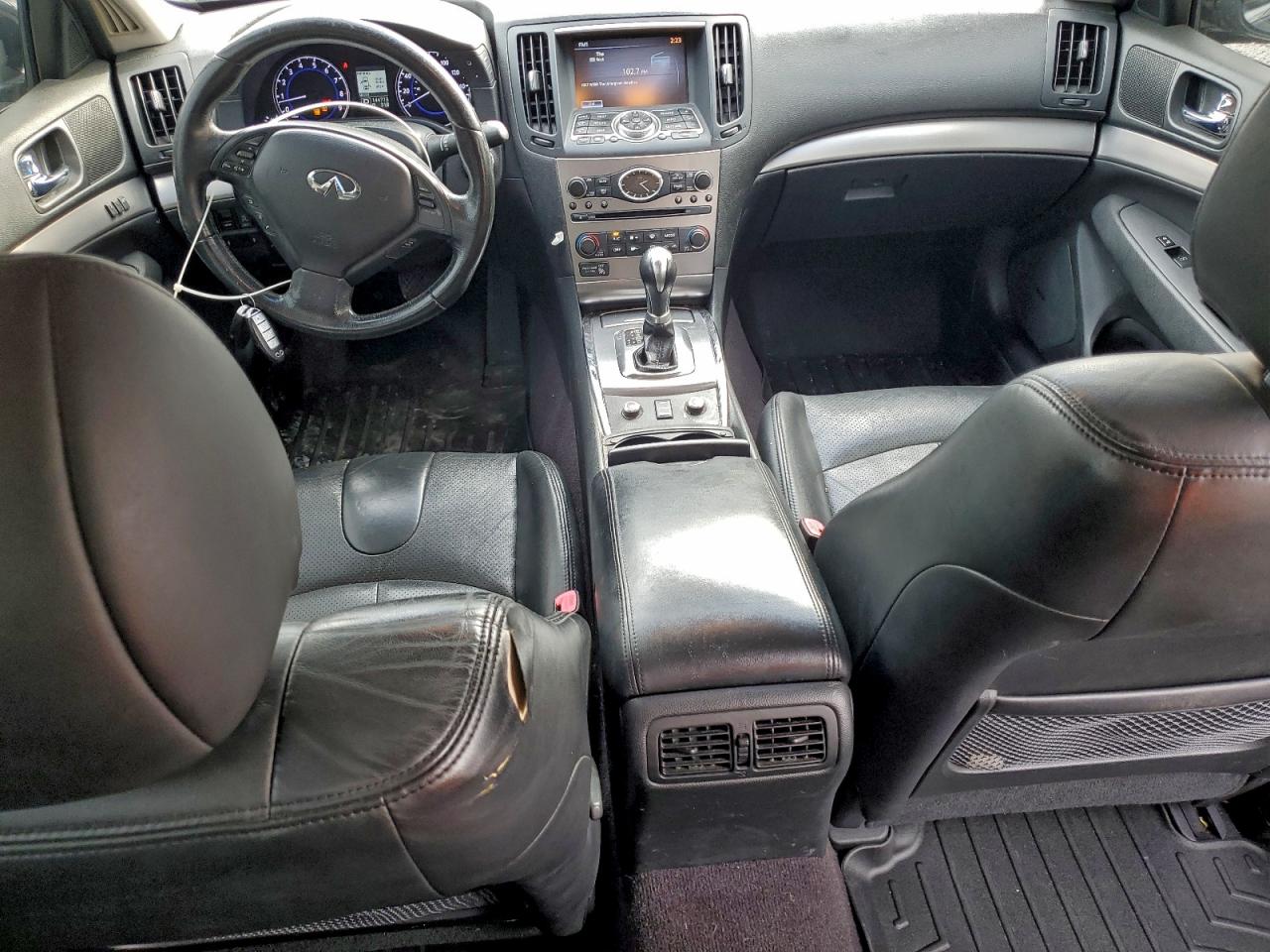 INFINITI G37 Image 7