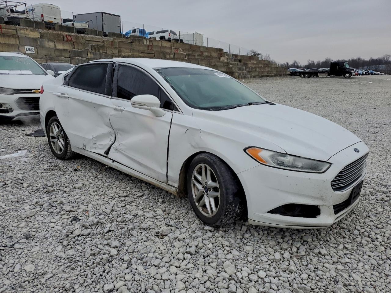 Ford Fusion Se Image 5