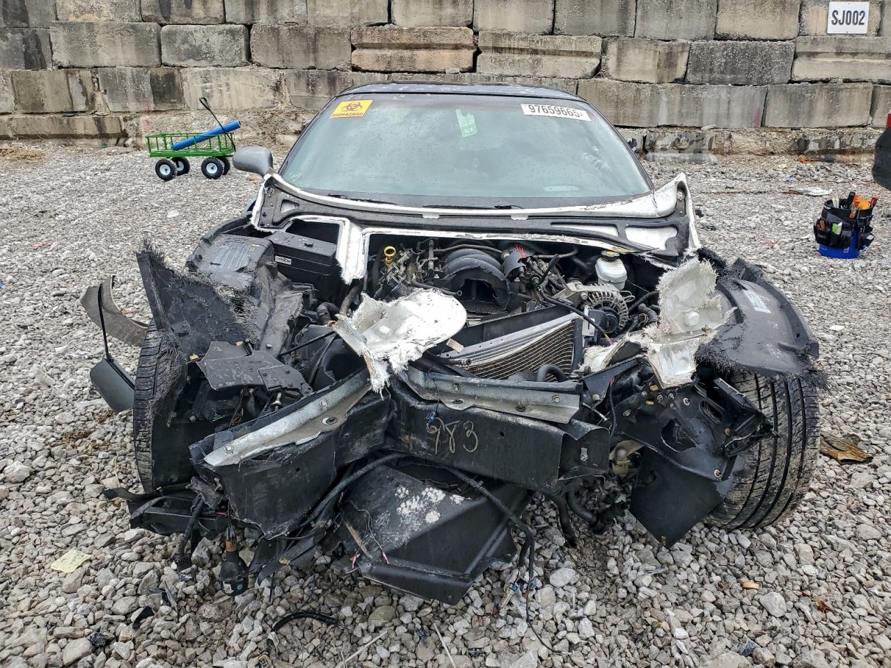 Chevrolet Corvette Image 12