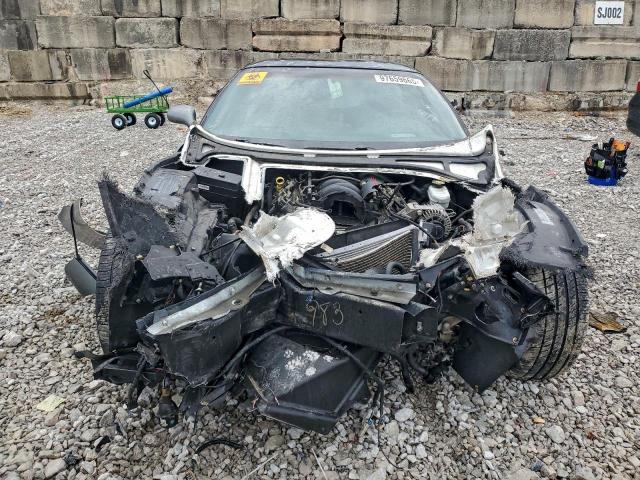 Chevrolet Corvette Image 12