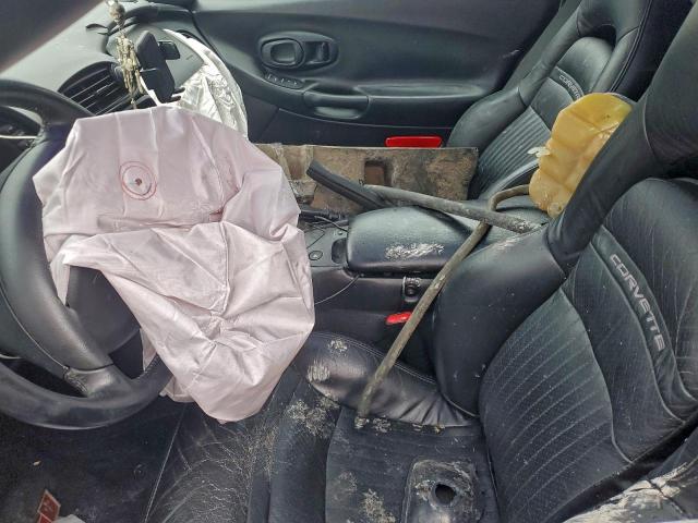 Chevrolet Corvette Image 10