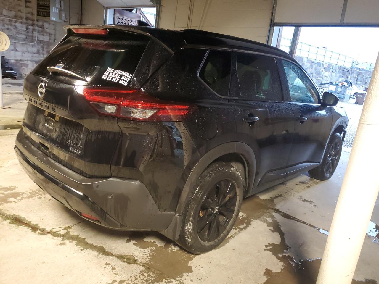 Nissan Rogue Sv Image 2