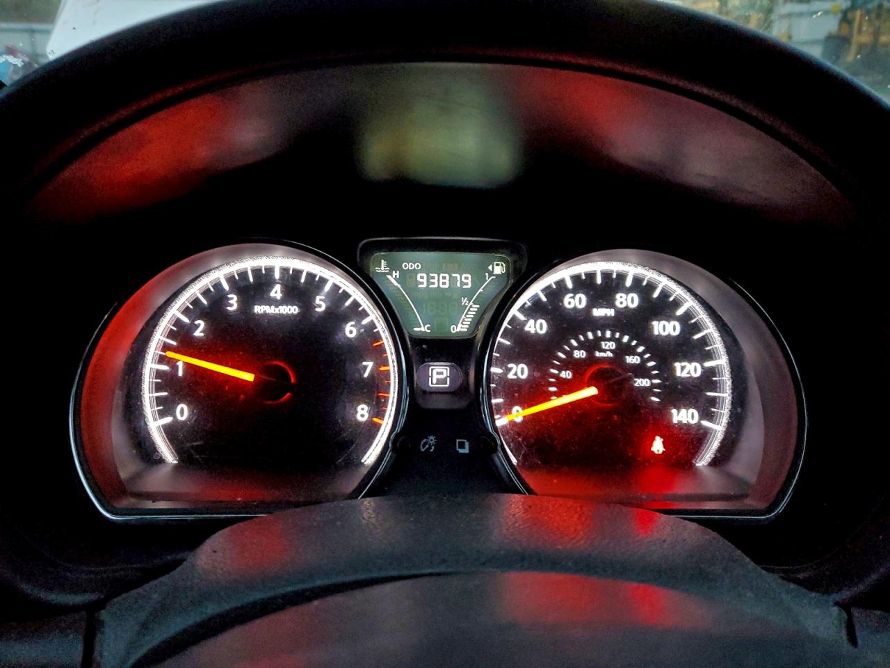 Nissan Versa S Image 6