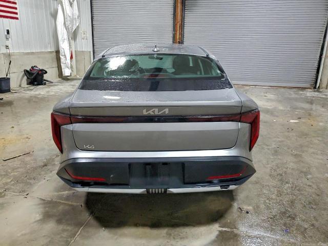 Kia K4 Lx Lx Image 3