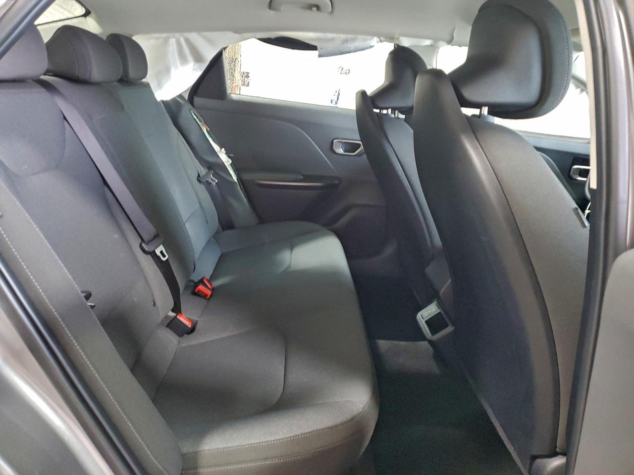 Kia K4 Lx Lx Image 8