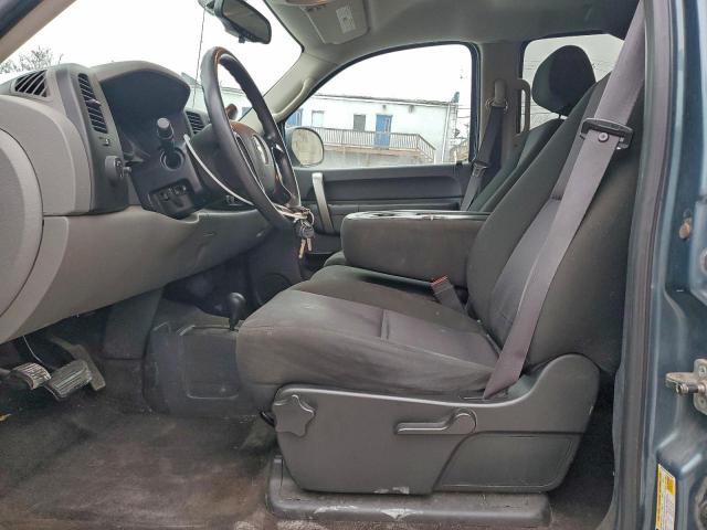 Chevrolet Silverado K1500 Ls Image 5