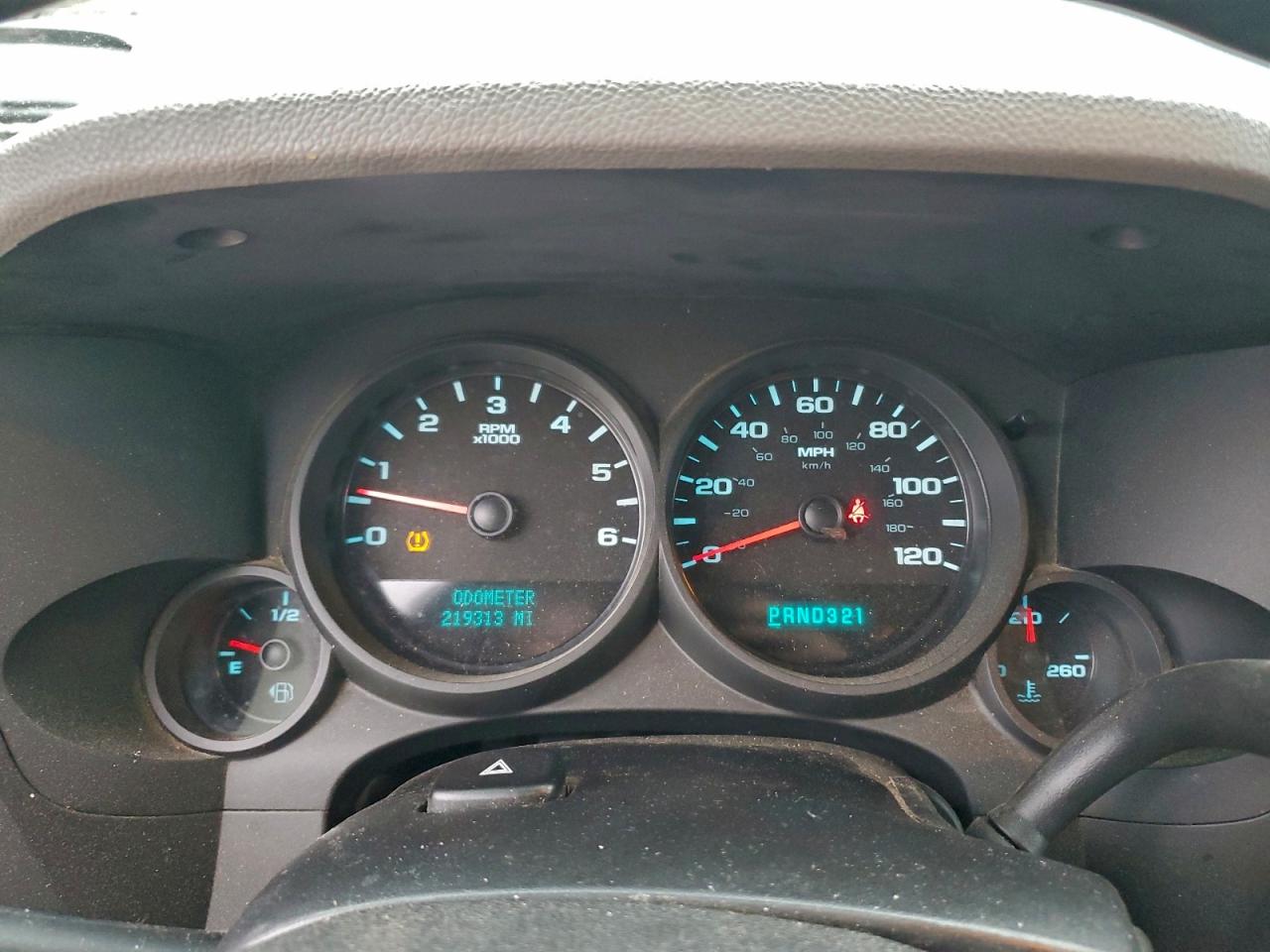 Chevrolet Silverado K1500 Ls Image 8